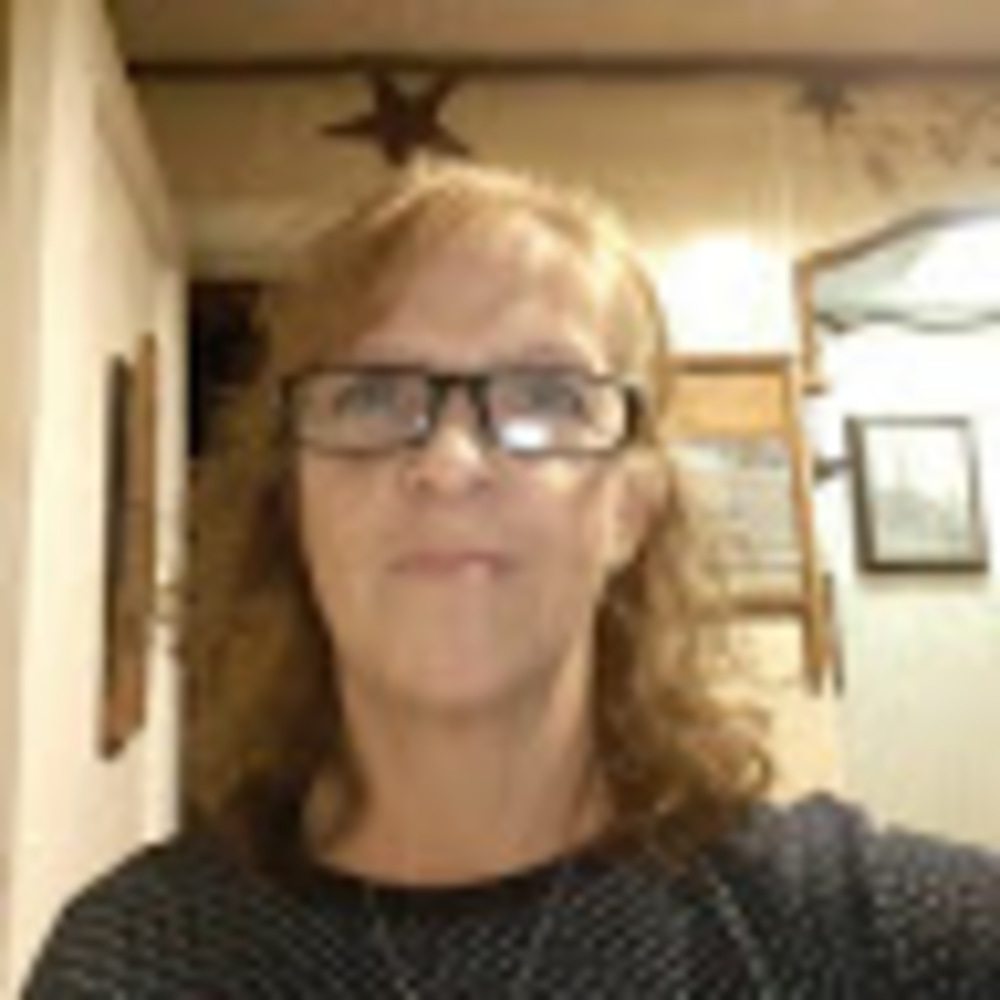 Meet your Posher, Traci